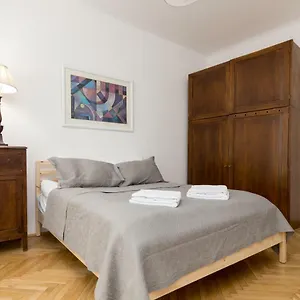 Powiśle 2-bedroom Apartament Warszawa